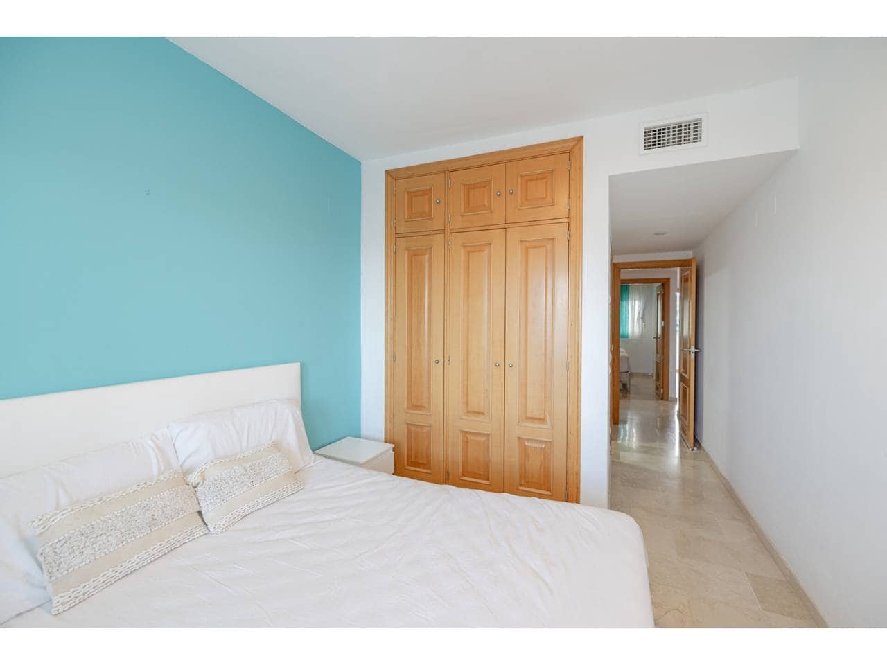 3 bedroom Apartment for sale in Manilva with pool garage - € 435,000 (Ref: 9346893)