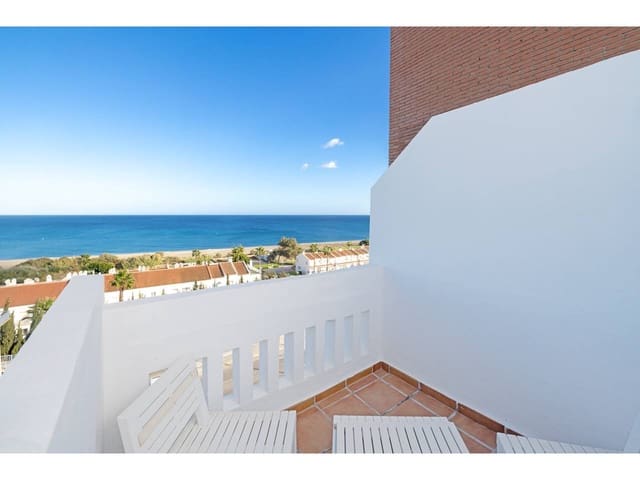 3 bedroom Apartment for sale in Manilva with pool garage - € 330,000 (Ref: 9346893)