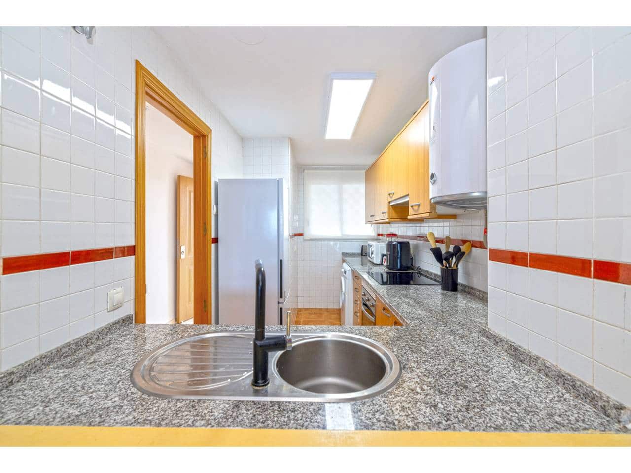 3 bedroom Apartment for sale in Manilva with pool garage - € 435,000 (Ref: 9346893)