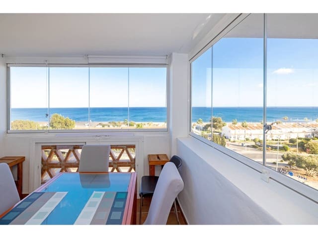 Apartamento de 3 habitaciones en Manilva en venta con piscina garaje - 435.000 € (Ref: 9346893)