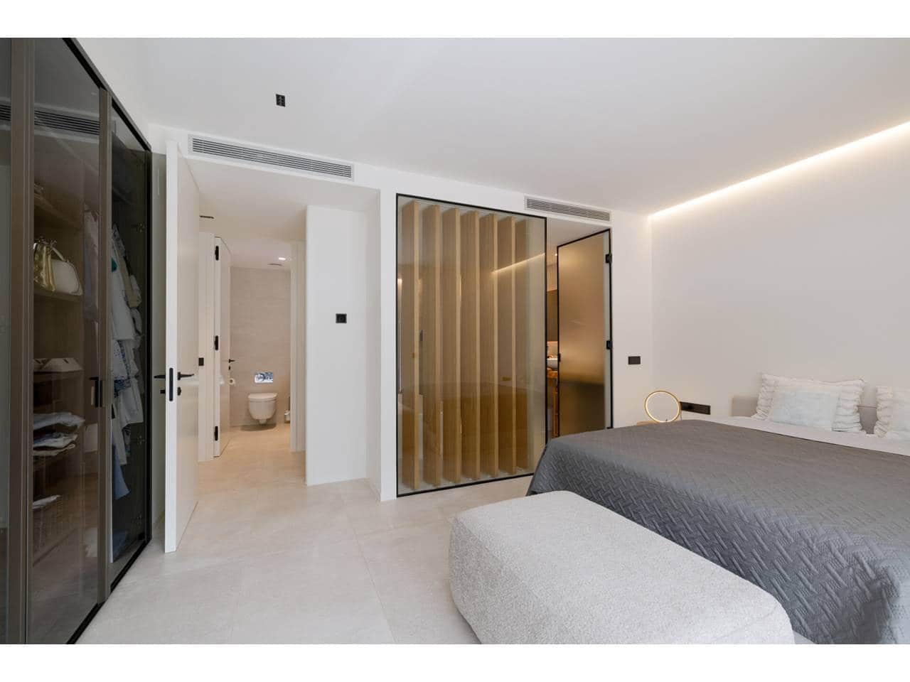 2 chambre Appartement à vendre à Sotogrande avec piscine garage - 900 000 € (Ref: 9346894)