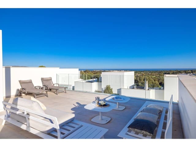 3 quarto Casa em Banda para venda em Sotogrande, San Roque com piscina garagem - 735 000 € (Ref: 9355675)