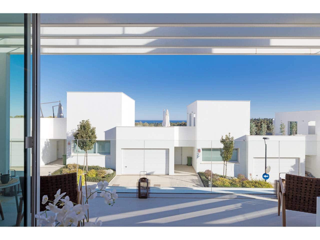 3 sypialnia Dom na sprzedaż w Sotogrande z basenem garażem - 735 000 € (Ref: 9355675)