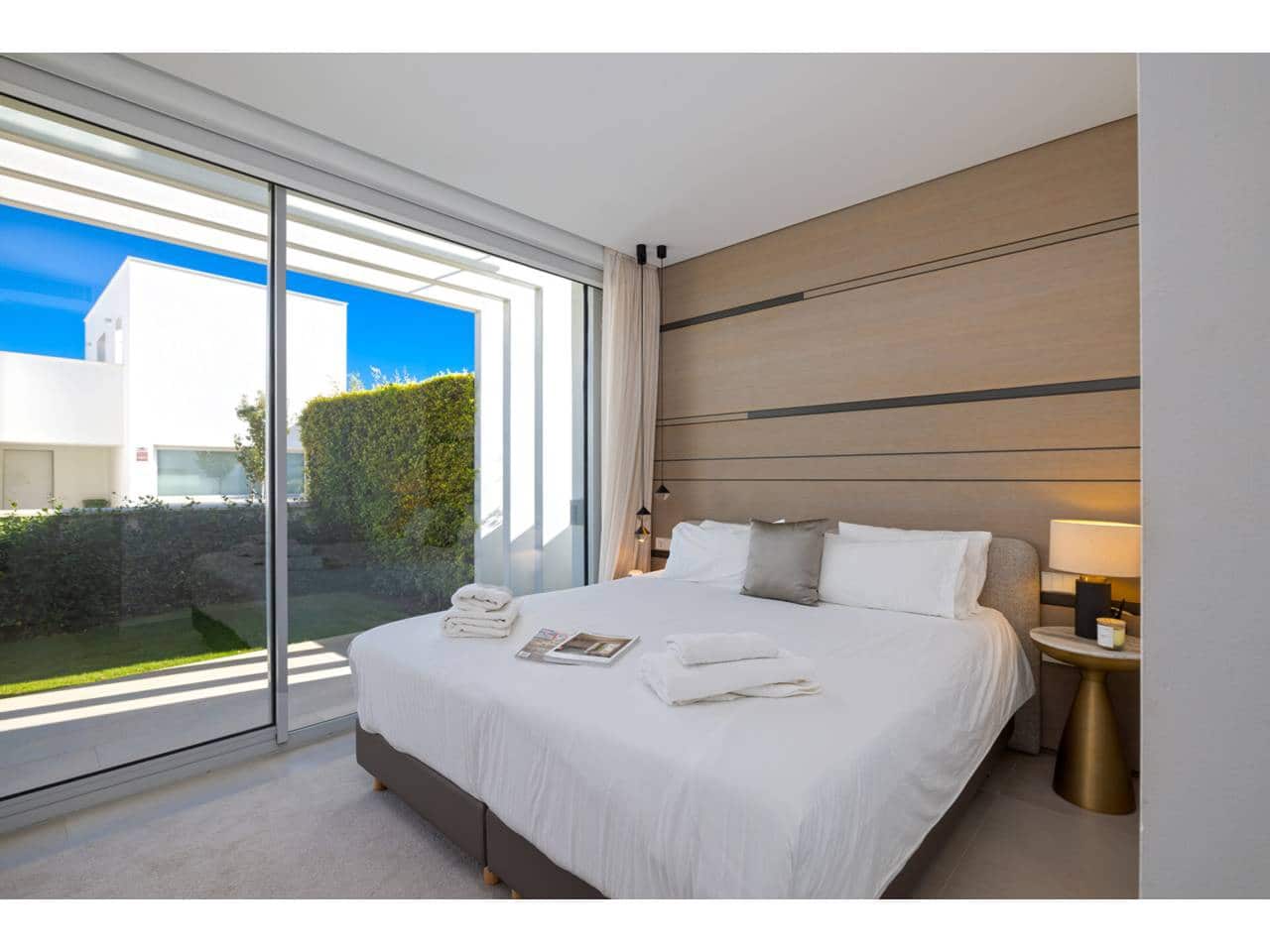 3 sypialnia Dom na sprzedaż w Sotogrande z basenem garażem - 735 000 € (Ref: 9355675)