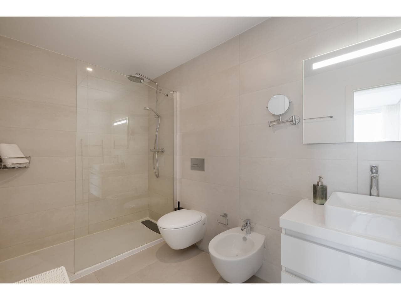 3 sypialnia Dom na sprzedaż w Sotogrande z basenem garażem - 735 000 € (Ref: 9355675)