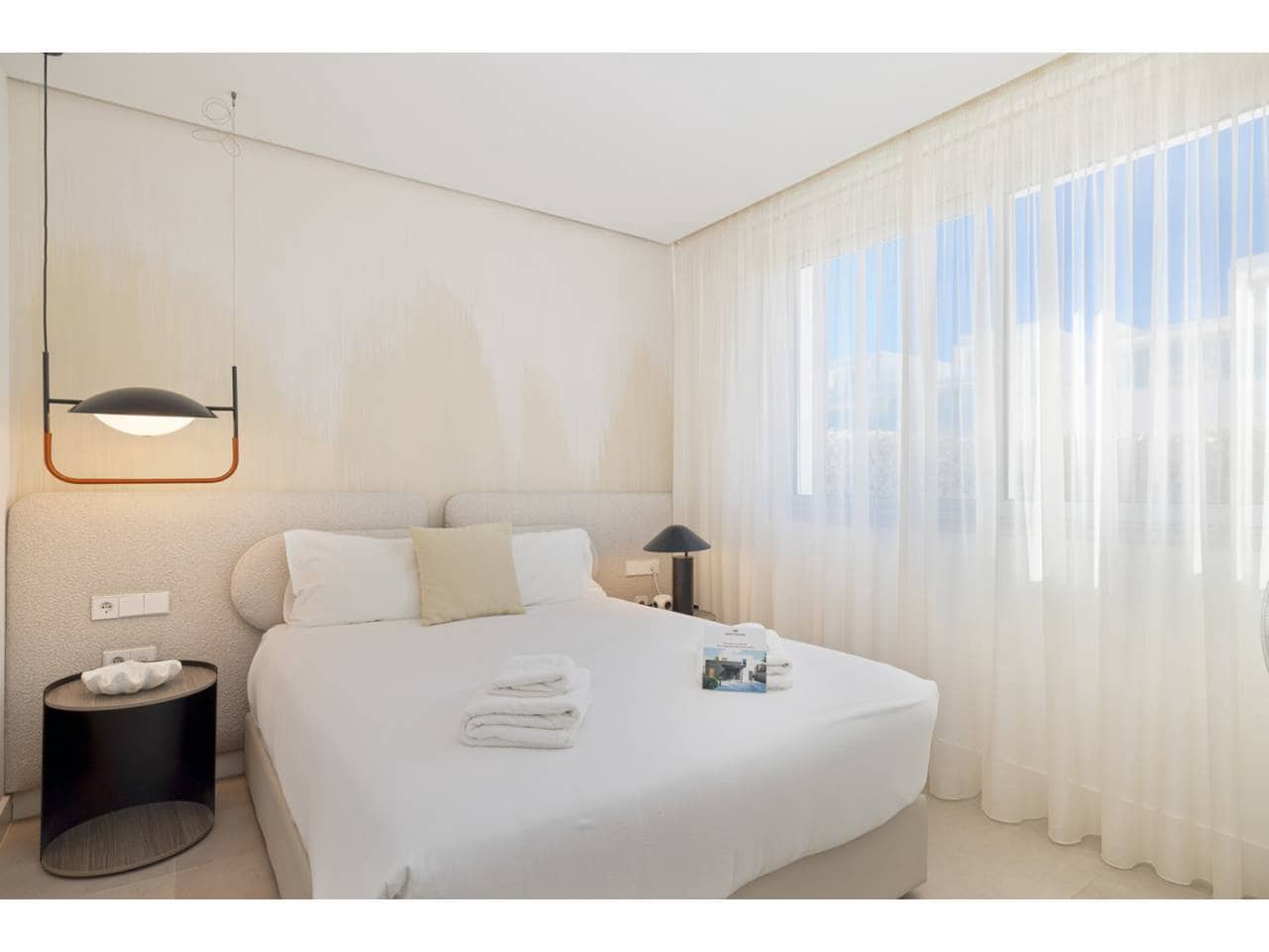 3 sypialnia Dom na sprzedaż w Sotogrande z basenem garażem - 735 000 € (Ref: 9355675)