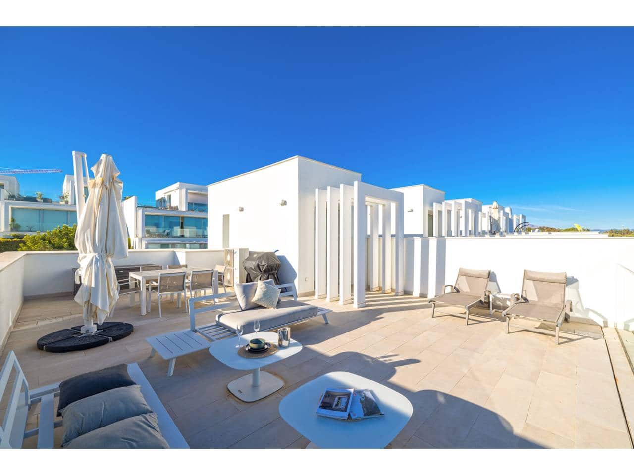 3 sypialnia Dom na sprzedaż w Sotogrande z basenem garażem - 735 000 € (Ref: 9355675)