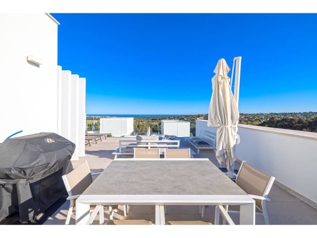 3 quarto Casa em Banda para venda em Sotogrande, San Roque com piscina garagem - 735 000 € (Ref: 9355675)