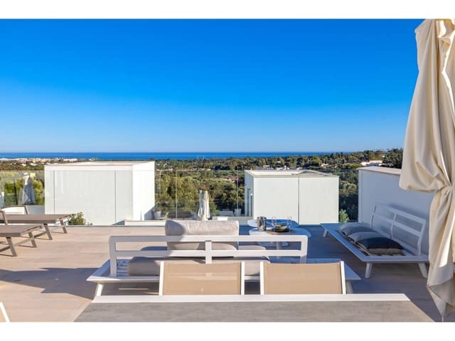 3 quarto Casa em Banda para venda em Sotogrande, San Roque com piscina garagem - 735 000 € (Ref: 9355675)