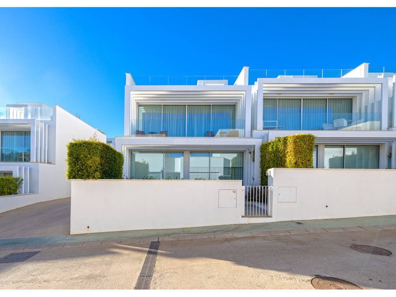 3 sypialnia Dom na sprzedaż w Sotogrande z basenem garażem - 735 000 € (Ref: 9355675)