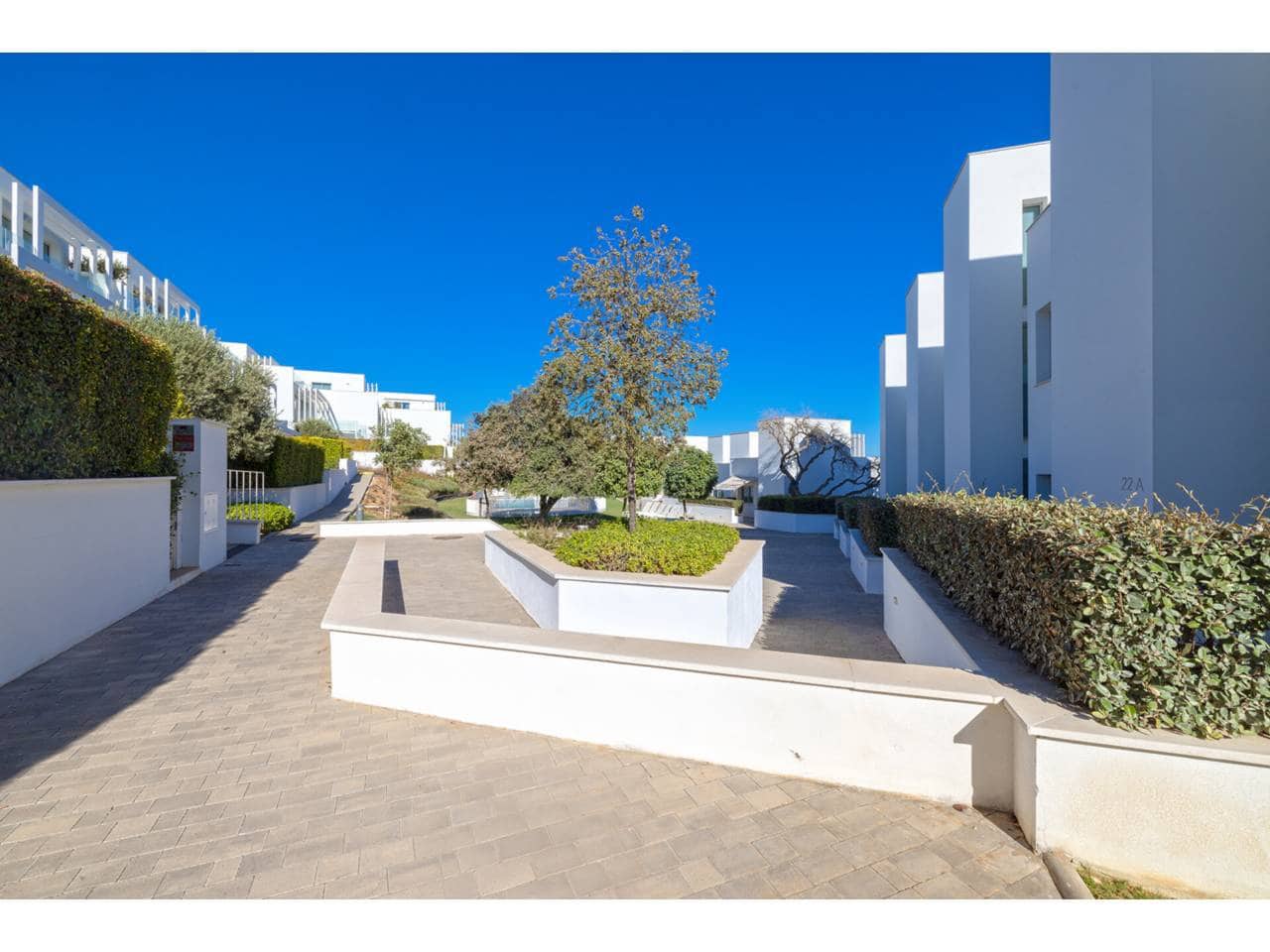 3 sypialnia Dom na sprzedaż w Sotogrande z basenem garażem - 735 000 € (Ref: 9355675)