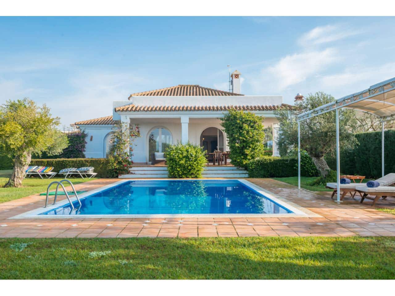 3 chambre Villa/Maison à vendre à Benalup avec piscine garage - 650 000 € (Ref: 9387560)