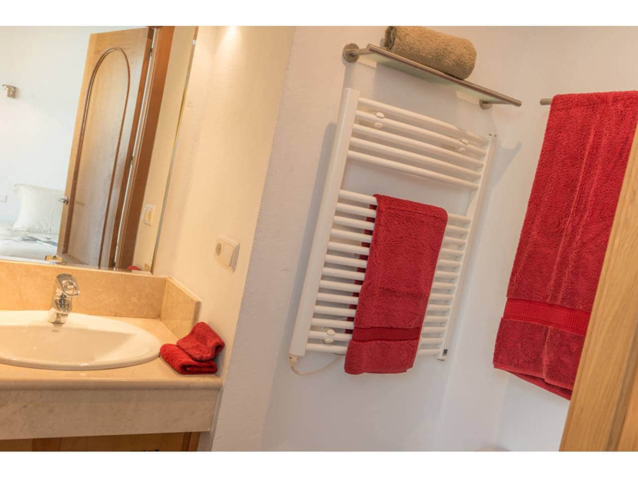 3 chambre Villa/Maison à vendre à Benalup avec piscine garage - 650 000 € (Ref: 9387560)