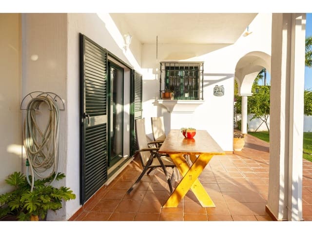 3 sypialnia Dom blizniak na sprzedaż w Manilva z basenem garażem - 549 000 € (Ref: 9400797)