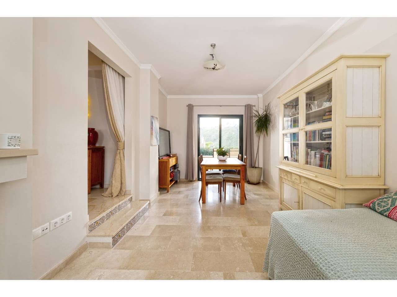 3 sypialnia Dom blizniak na sprzedaż w Manilva z basenem garażem - 549 000 € (Ref: 9400797)