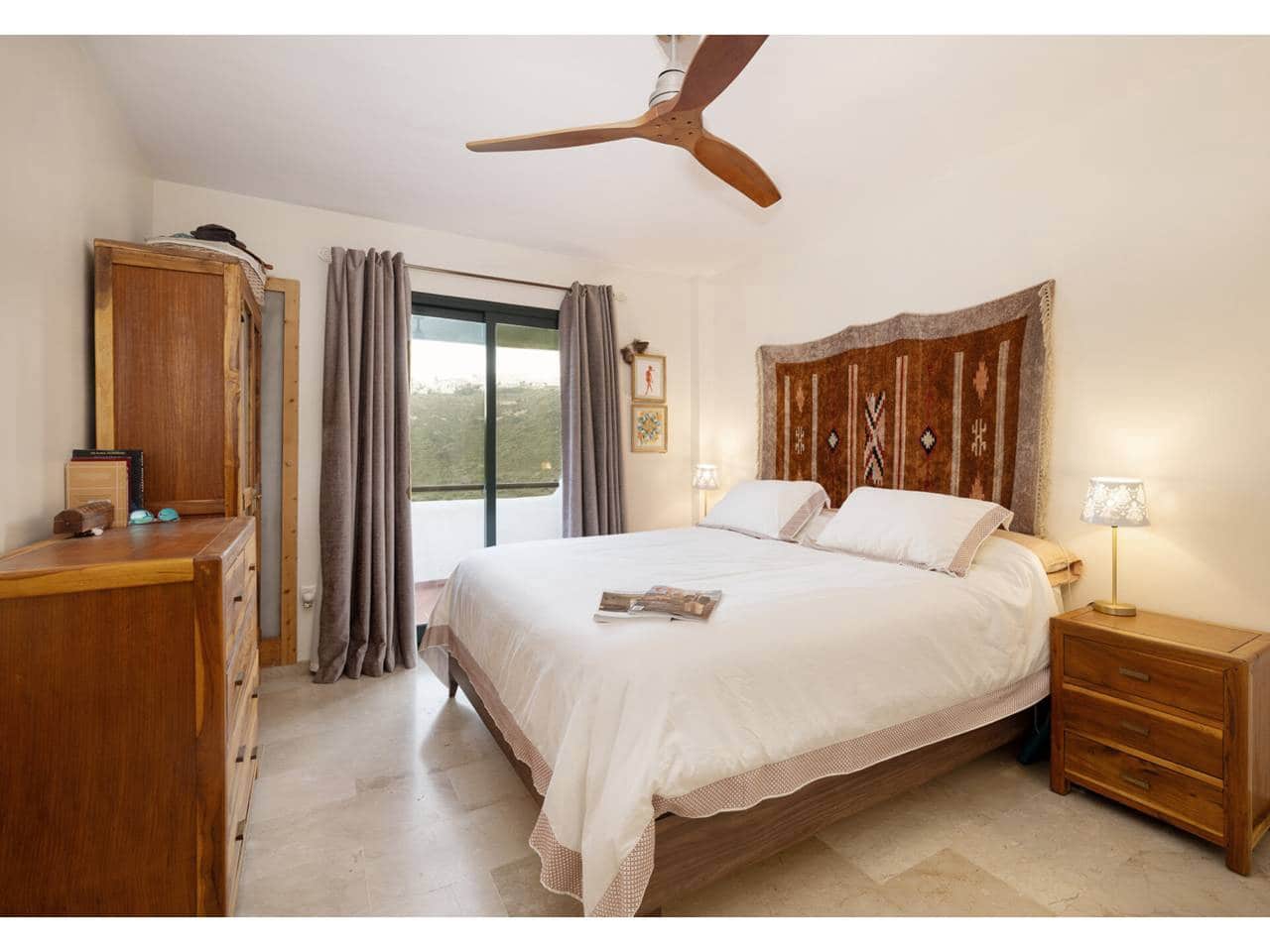 3 sypialnia Dom blizniak na sprzedaż w Manilva z basenem garażem - 549 000 € (Ref: 9400797)