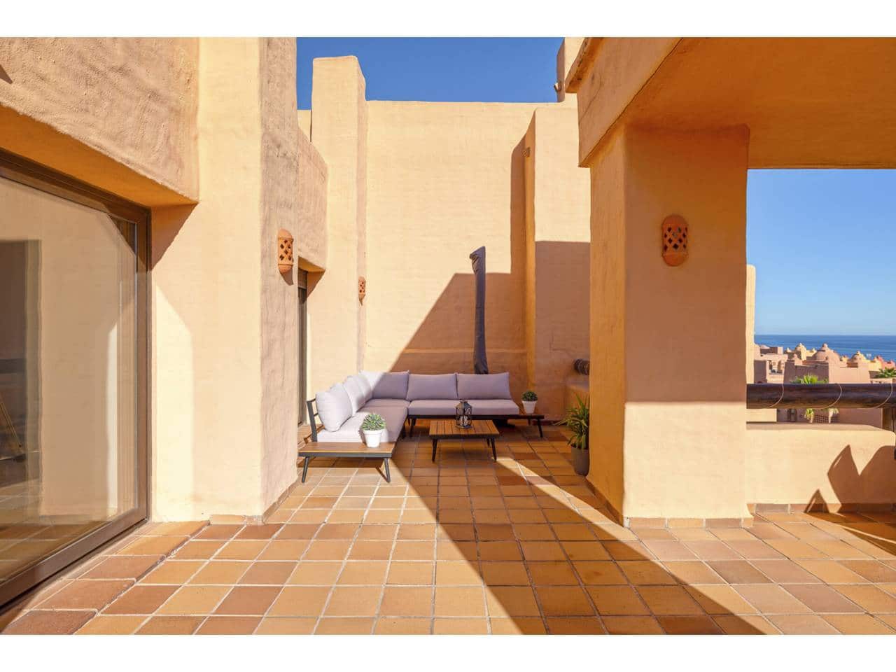 3 Zimmer Penthouse zu verkaufen in San Luis de Sabinillas mit Pool Garage - 529.000 € (Ref: 9400798)