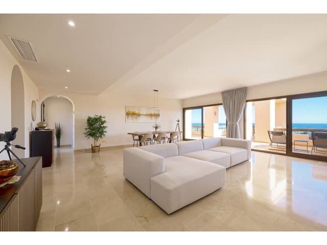 3 chambre Penthouse à vendre à San Luis de Sabinillas, Manilva avec piscine garage - 510 000 € (Ref: 9400798)