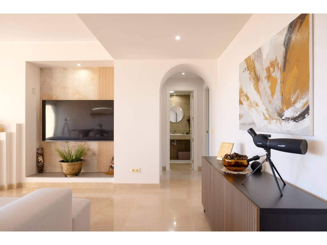 3 Zimmer Penthouse zu verkaufen in San Luis de Sabinillas mit Pool Garage - 529.000 € (Ref: 9400798)