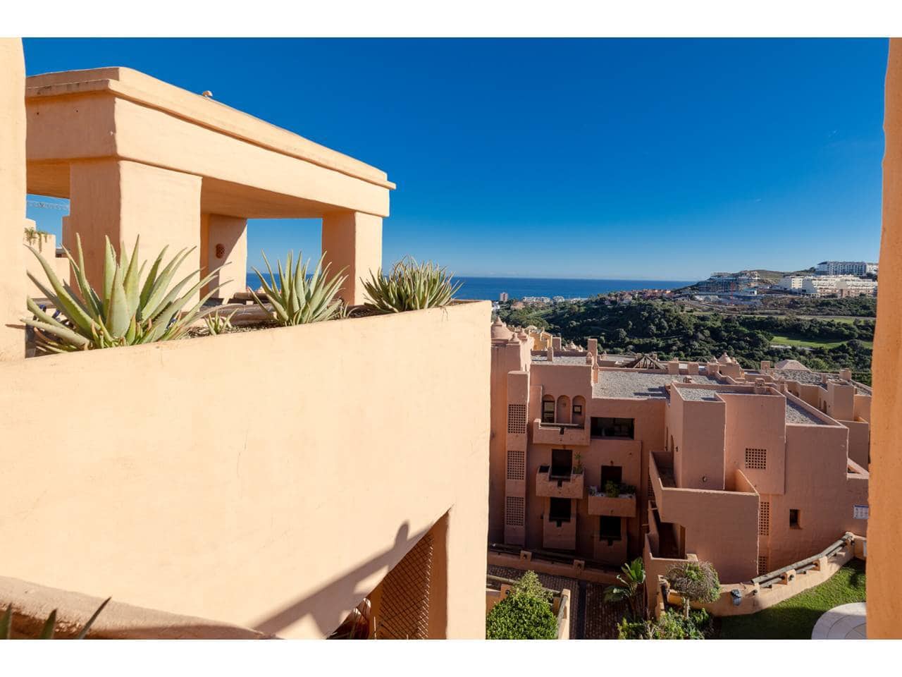 3 Zimmer Penthouse zu verkaufen in San Luis de Sabinillas mit Pool Garage - 529.000 € (Ref: 9400798)