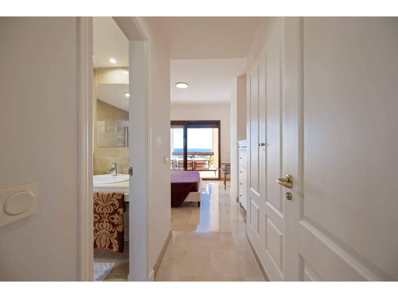 3 Zimmer Penthouse zu verkaufen in San Luis de Sabinillas mit Pool Garage - 529.000 € (Ref: 9400798)