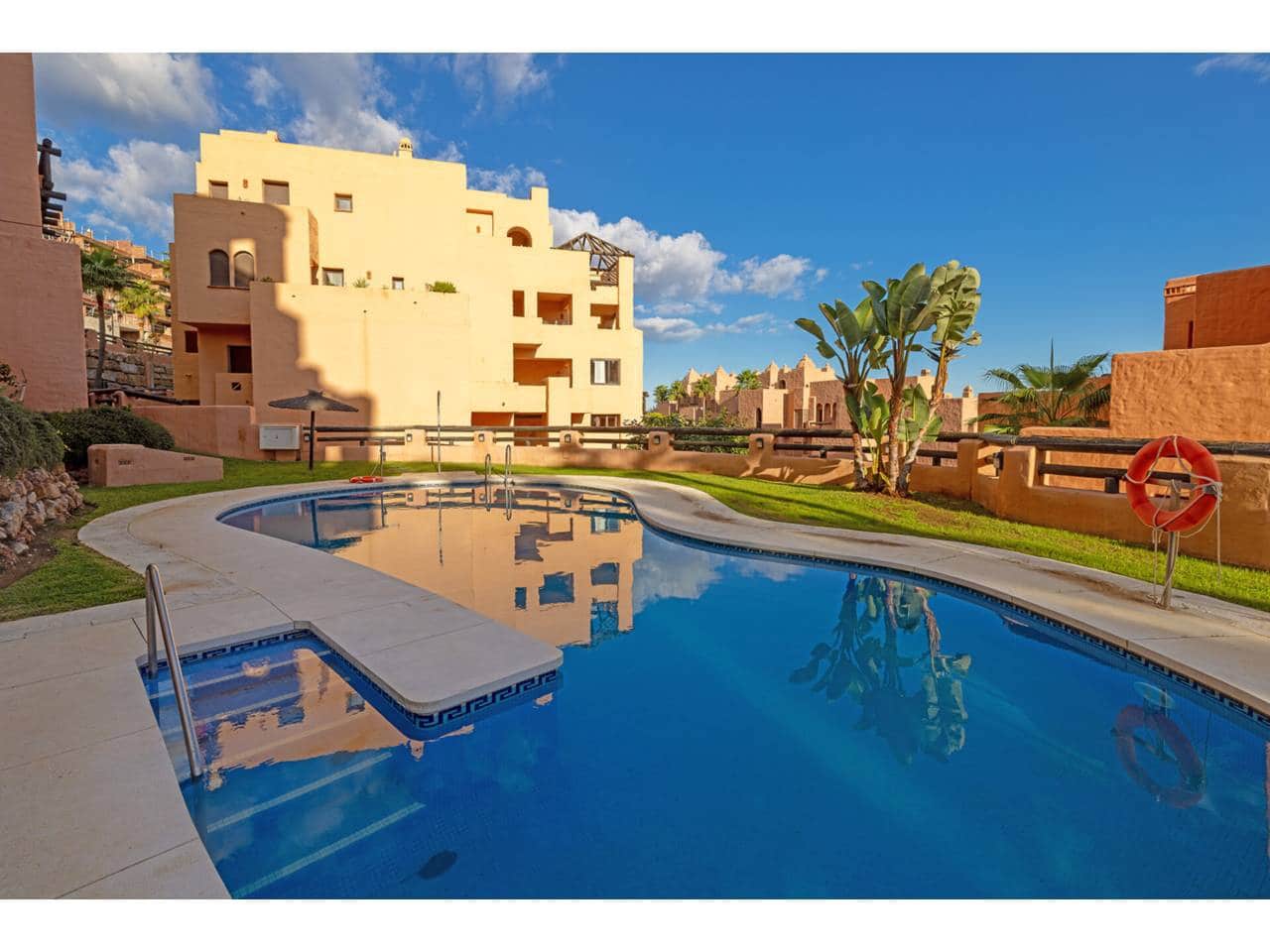 3 Zimmer Penthouse zu verkaufen in San Luis de Sabinillas mit Pool Garage - 529.000 € (Ref: 9400798)