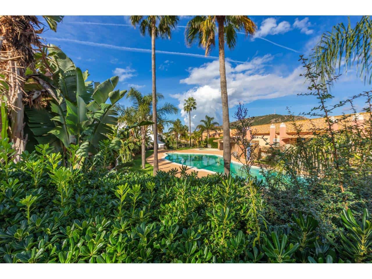 4 sypialnia Dom na sprzedaż w Tarifa z basenem garażem - 700 000 € (Ref: 9410647)