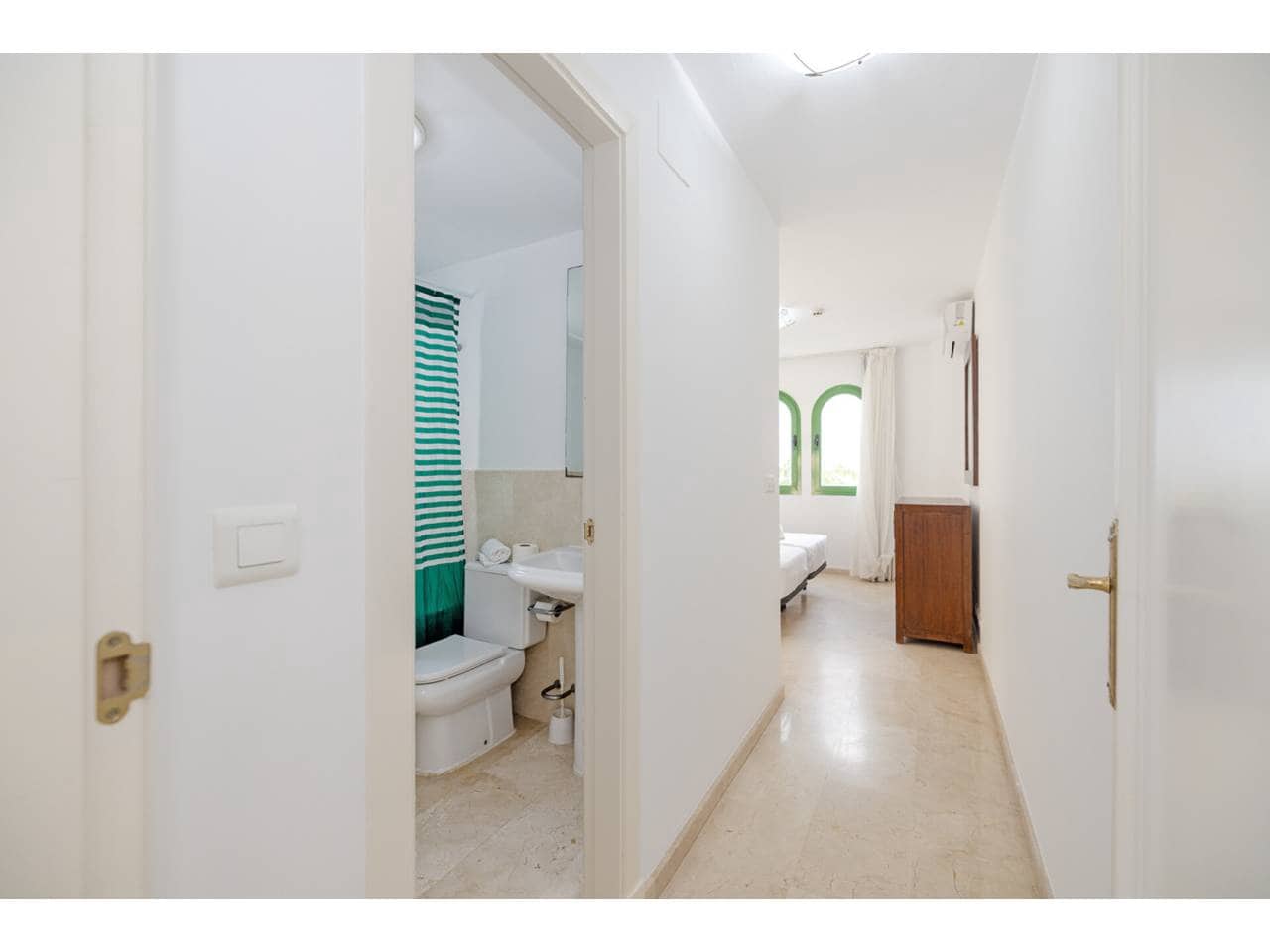 2 quarto Apartamento para venda em Manilva com piscina garagem - 199 000 € (Ref: 9413838)