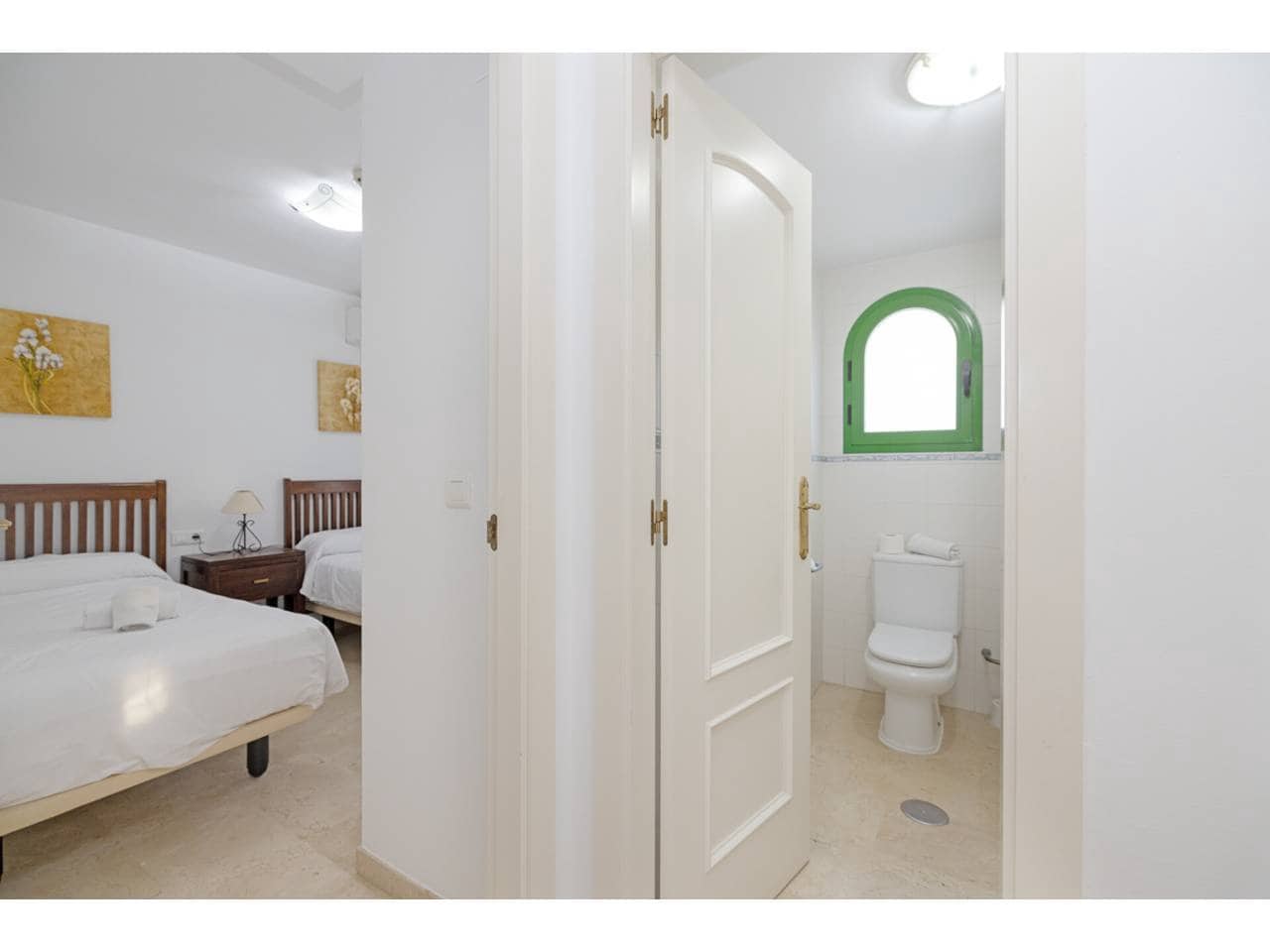 2 quarto Apartamento para venda em Manilva com piscina garagem - 199 000 € (Ref: 9413838)