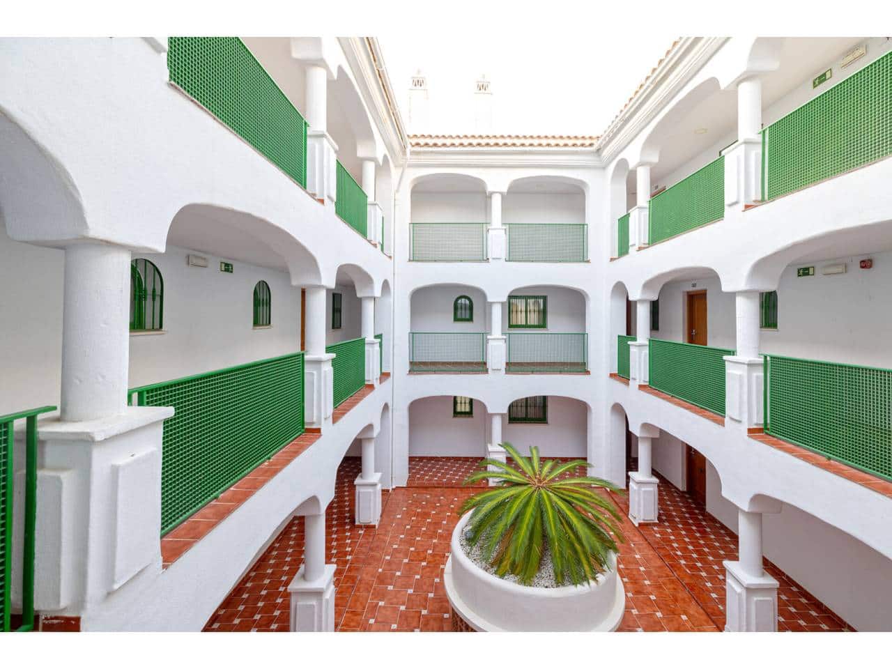 2 quarto Apartamento para venda em Manilva com piscina garagem - 199 000 € (Ref: 9413838)