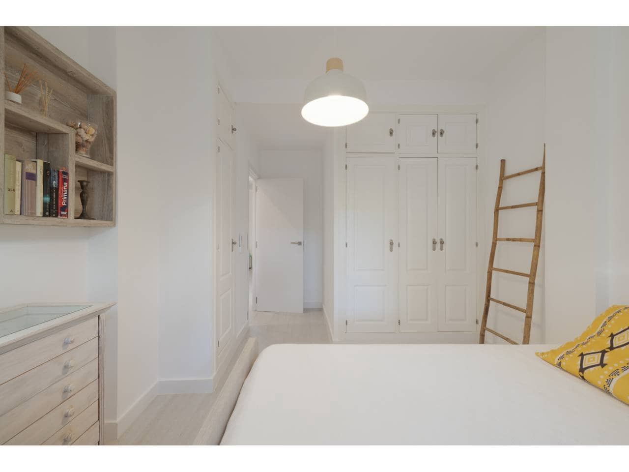 4 sypialnia Willa na sprzedaż w Sotogrande z basenem garażem - 735 000 € (Ref: 9433163)