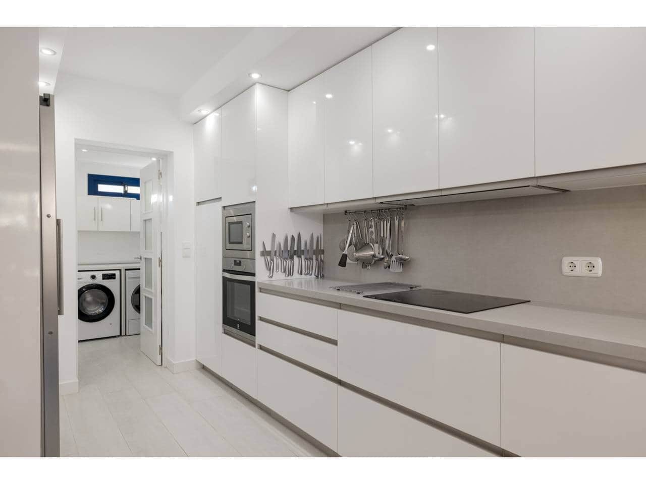 4 sypialnia Willa na sprzedaż w Sotogrande z basenem garażem - 735 000 € (Ref: 9433163)