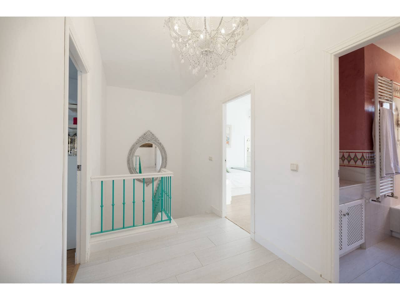 4 sypialnia Willa na sprzedaż w Sotogrande z basenem garażem - 735 000 € (Ref: 9433163)