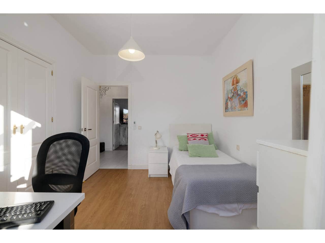 4 sypialnia Willa na sprzedaż w Sotogrande z basenem garażem - 735 000 € (Ref: 9433163)