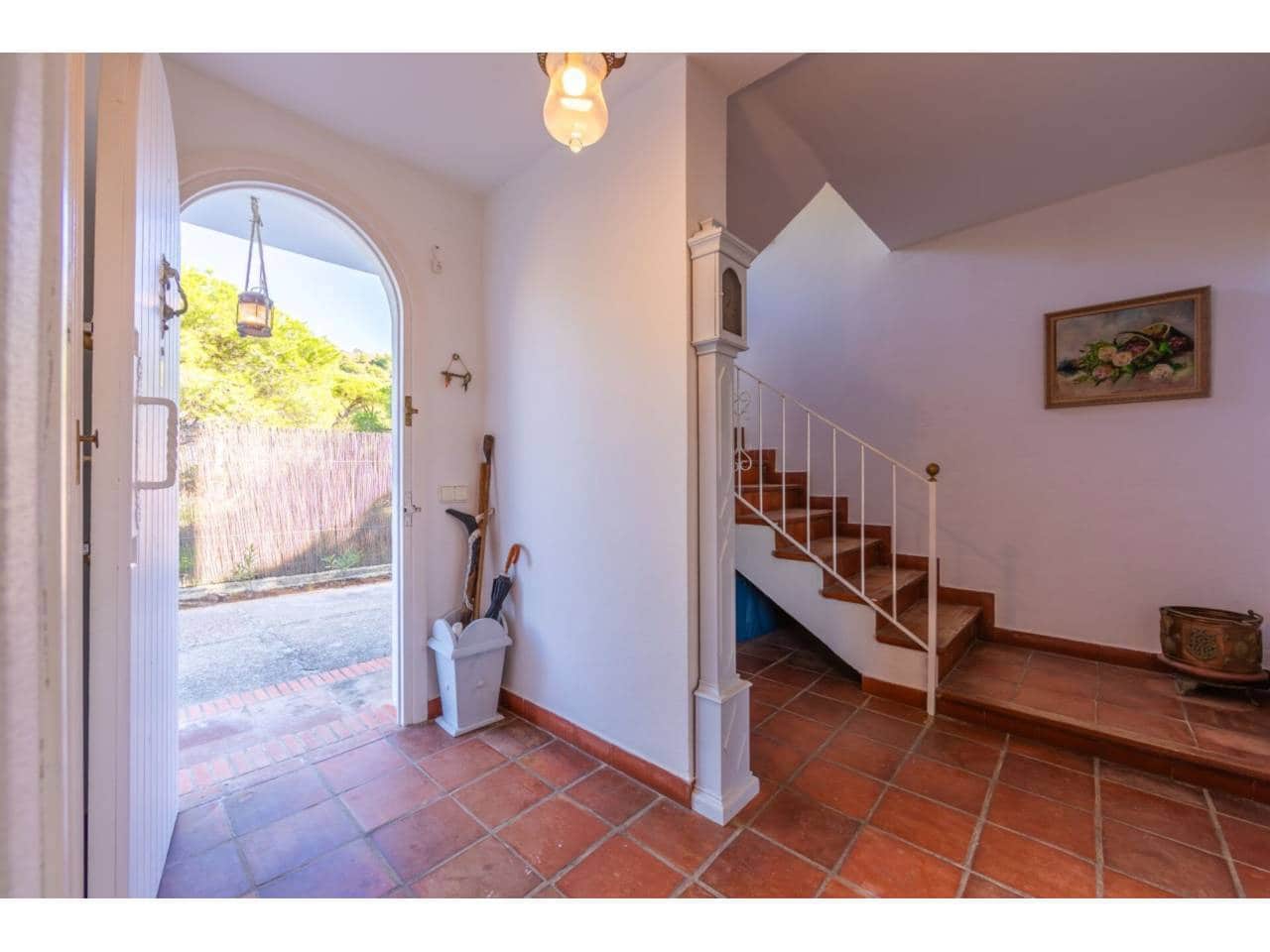 4 slaapkamer Villa te koop in Los Canos de Meca met zwembad garage - € 1.250.000 (Ref: 9433165)