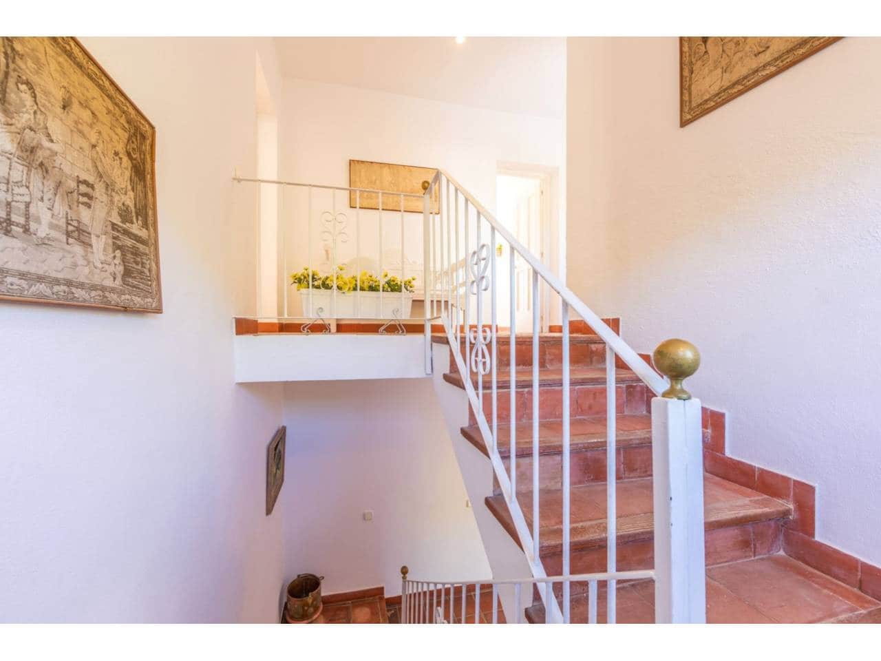 4 slaapkamer Villa te koop in Los Canos de Meca met zwembad garage - € 1.250.000 (Ref: 9433165)