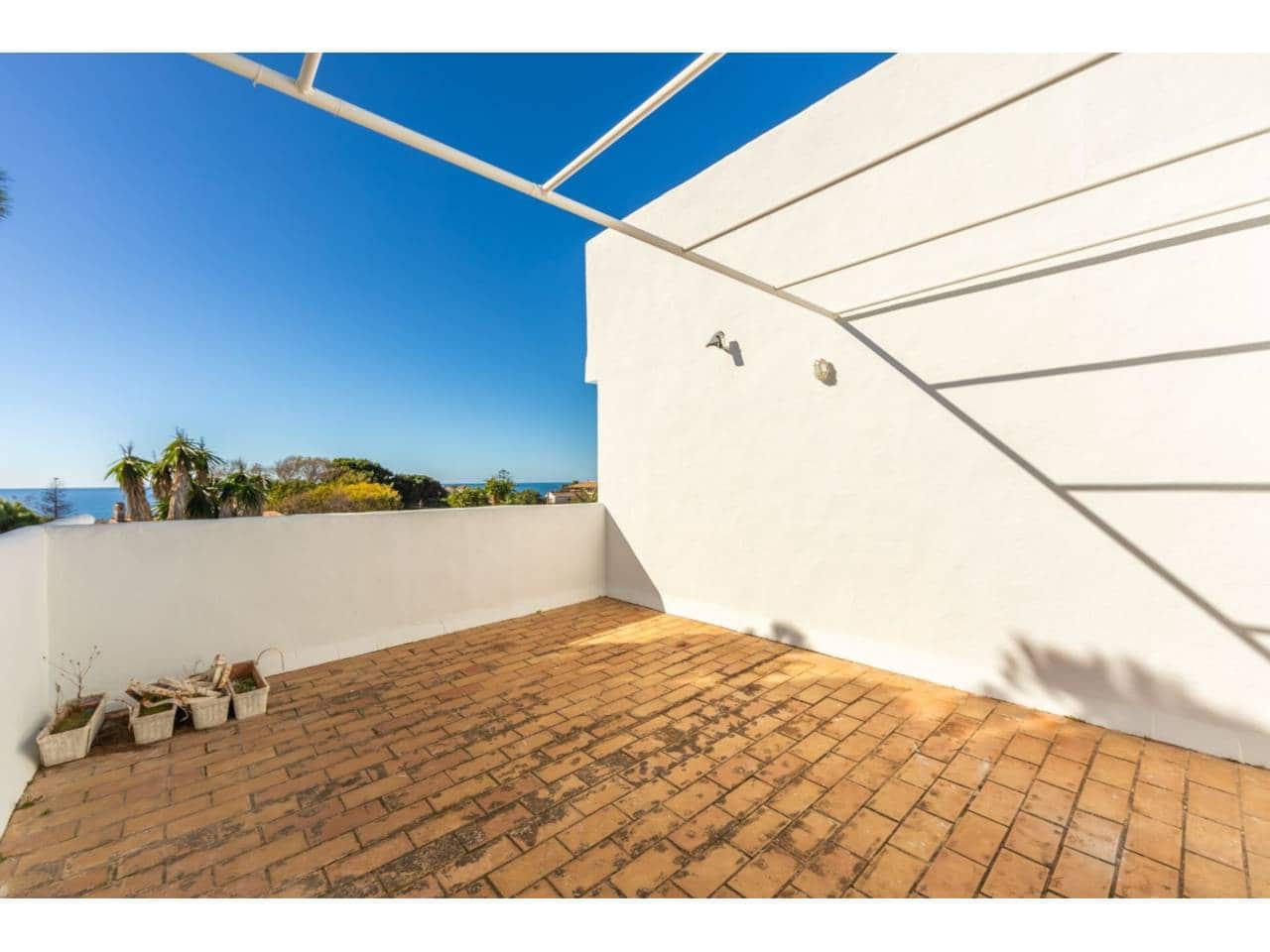 4 slaapkamer Villa te koop in Los Canos de Meca met zwembad garage - € 1.250.000 (Ref: 9433165)