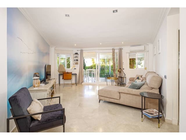 2 bedroom Apartment for sale in Casares with garage - € 450,000 (Ref: 9446164)