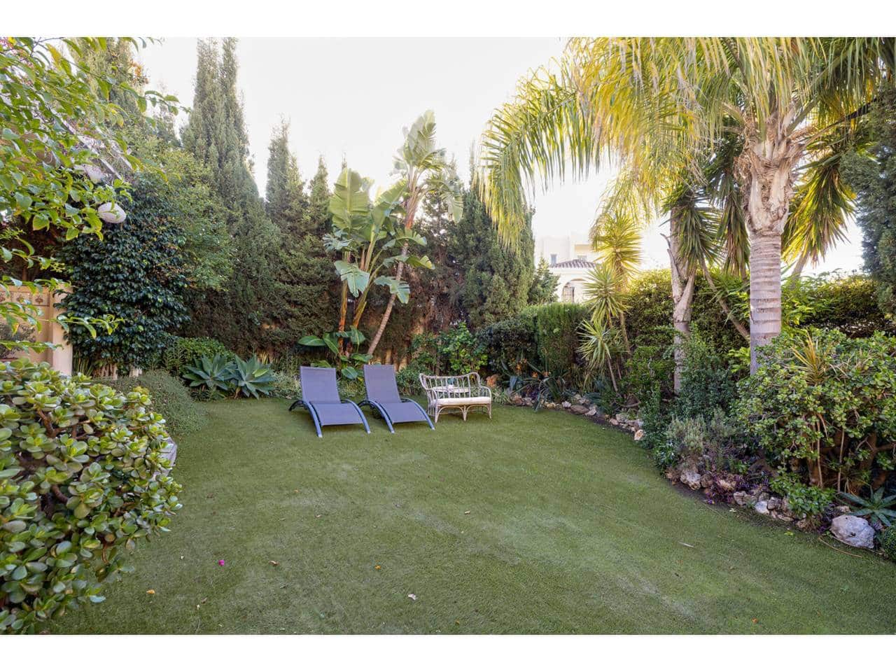 2 bedroom Apartment for sale in Casares with garage - € 450,000 (Ref: 9446164)