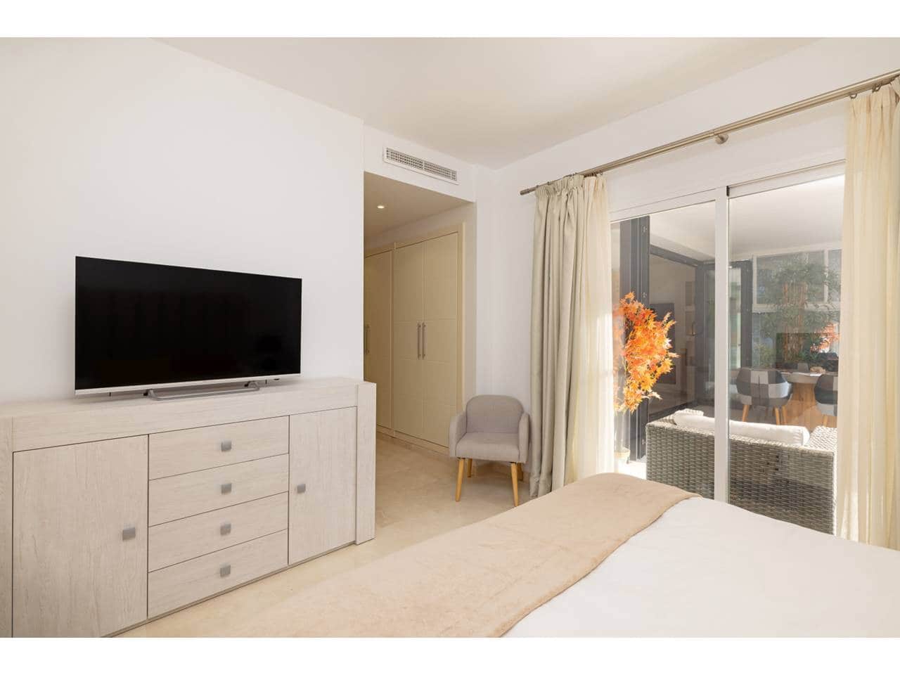 3 bedroom Apartment for sale in Casares with pool garage - € 548,000 (Ref: 9468161)