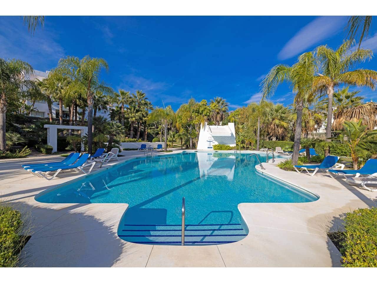 3 bedroom Apartment for sale in Casares with pool garage - € 548,000 (Ref: 9468161)