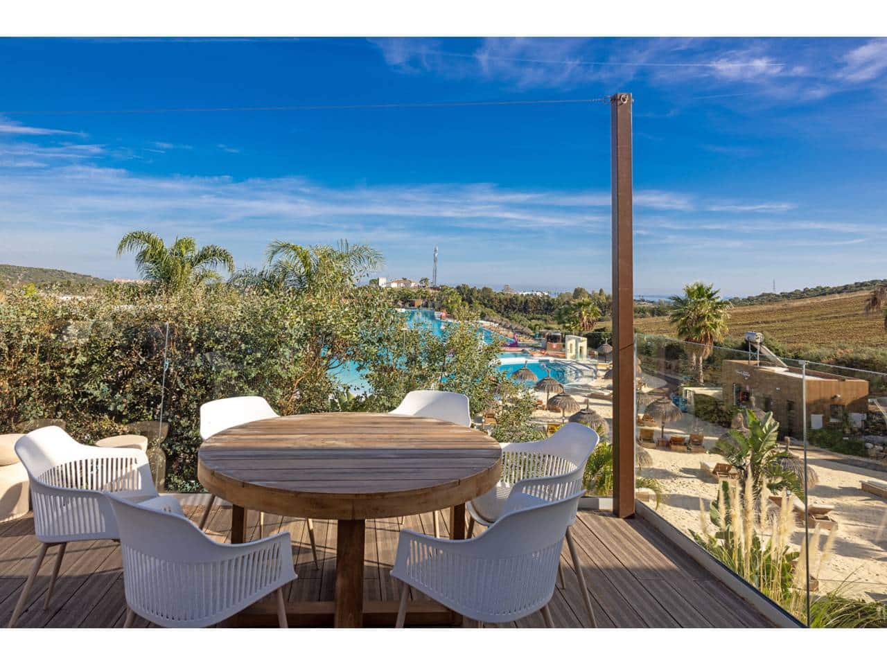 3 bedroom Apartment for sale in Casares with pool garage - € 548,000 (Ref: 9468161)