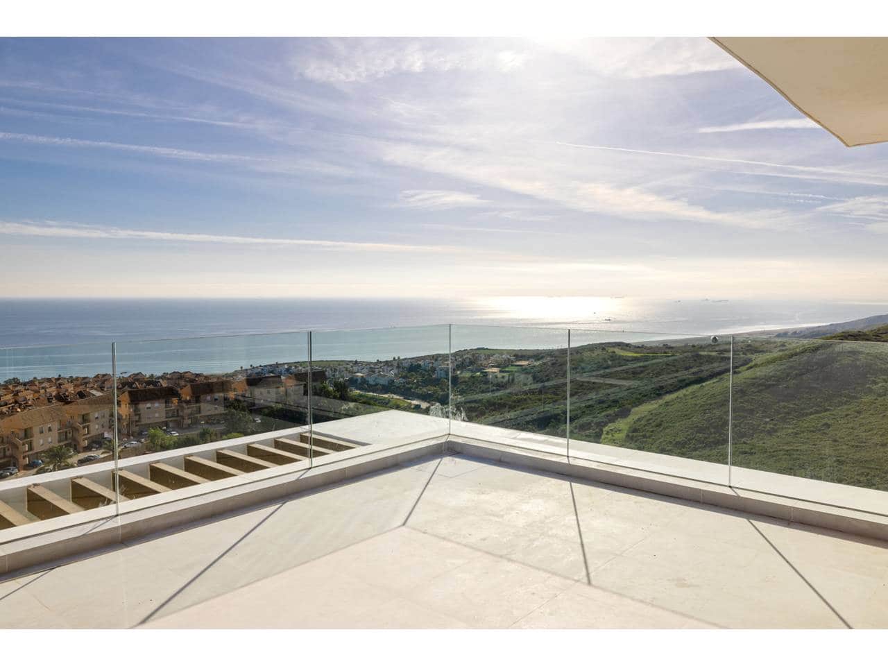 3 soveværelse Penthouse til salg i La Alcaidesa med swimmingpool garage - € 1.050.000 (Ref: 9468162)