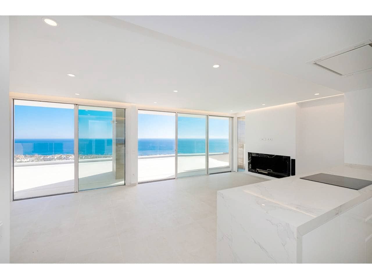 3 soveværelse Penthouse til salg i La Alcaidesa med swimmingpool garage - € 1.050.000 (Ref: 9468162)