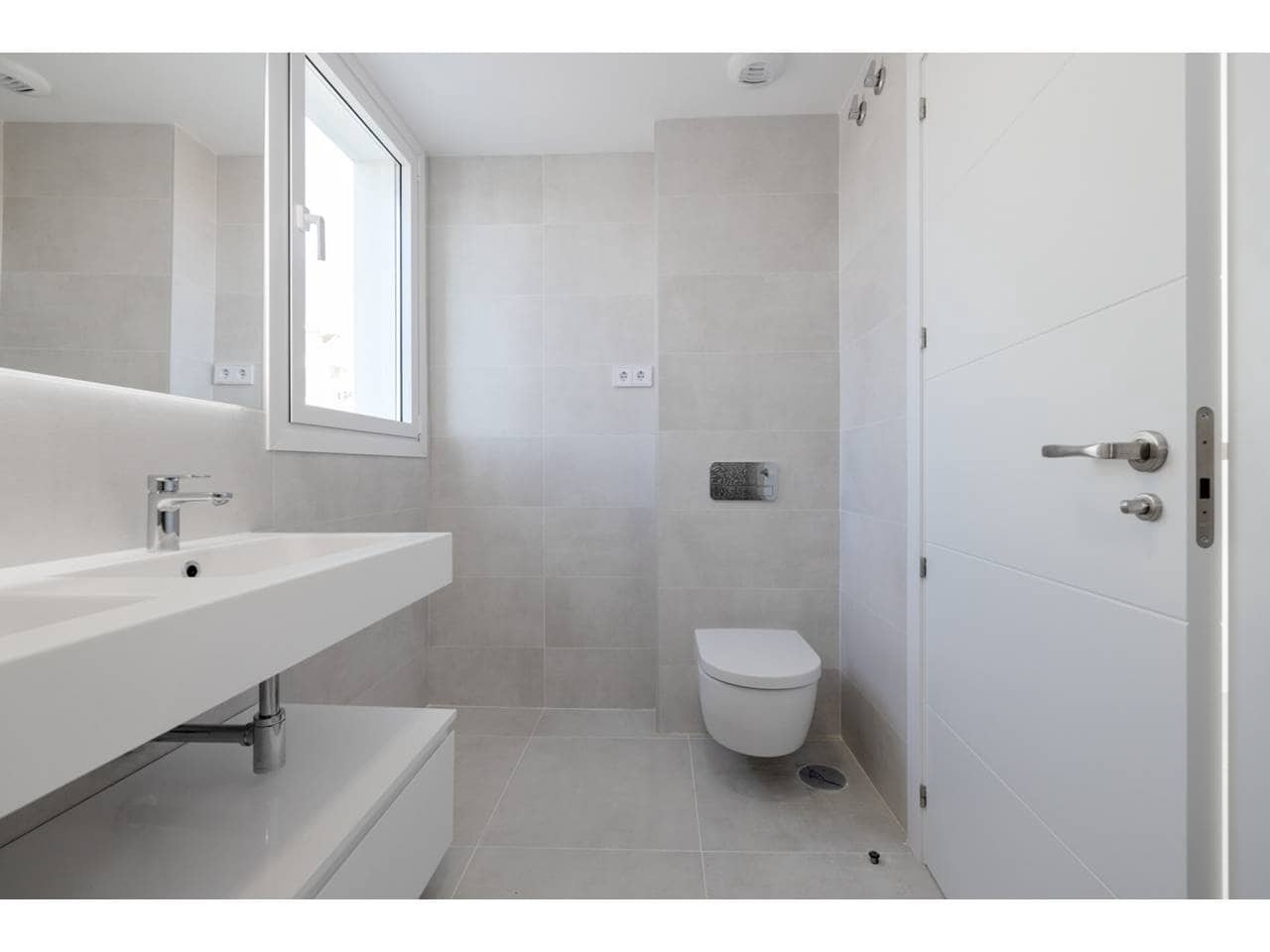 3 soveværelse Penthouse til salg i La Alcaidesa med swimmingpool garage - € 1.050.000 (Ref: 9468162)