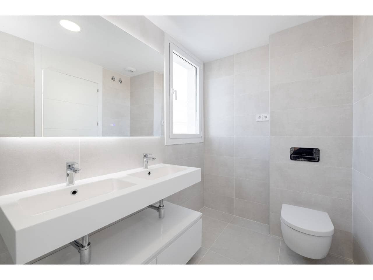 3 soveværelse Penthouse til salg i La Alcaidesa med swimmingpool garage - € 1.050.000 (Ref: 9468162)