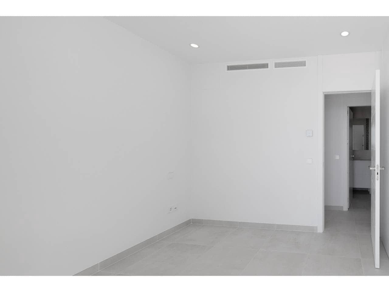 3 soveværelse Penthouse til salg i La Alcaidesa med swimmingpool garage - € 1.050.000 (Ref: 9468162)