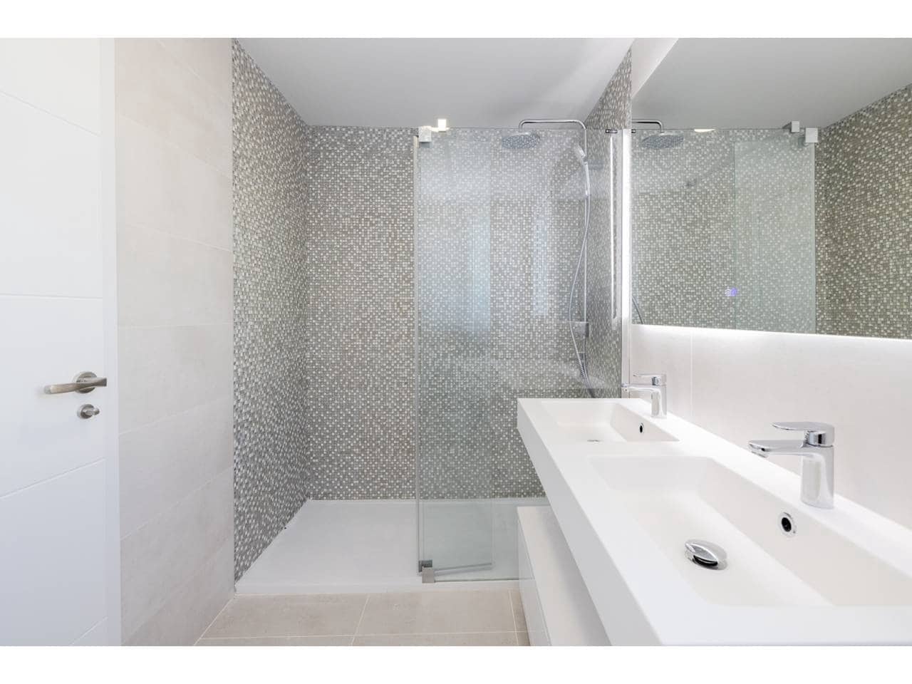 3 soveværelse Penthouse til salg i La Alcaidesa med swimmingpool garage - € 1.050.000 (Ref: 9468162)