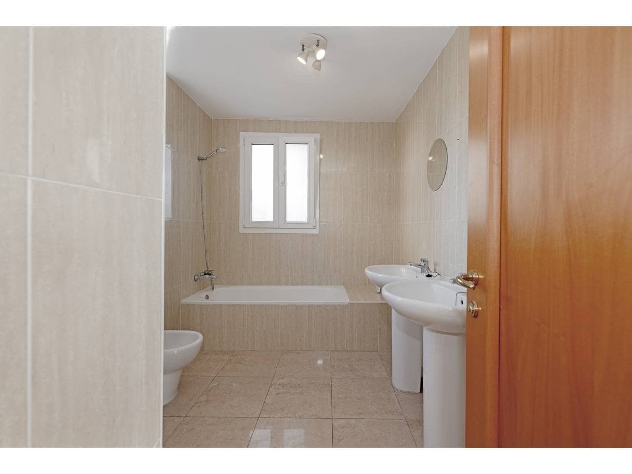 5 camera da letto Casa in vendita in Manilva con garage - 595.000 € (Rif: 9468163)