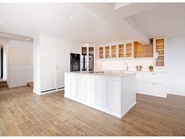 5 Zimmer Villa zu verkaufen in Casares mit Pool - 1.550.000 € (Ref: 9470529)